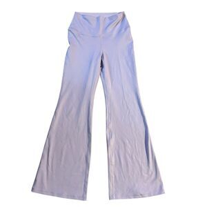 Gilly Hicks Recharge High Rise Flare Leggings in Lavender - Size Medium Short